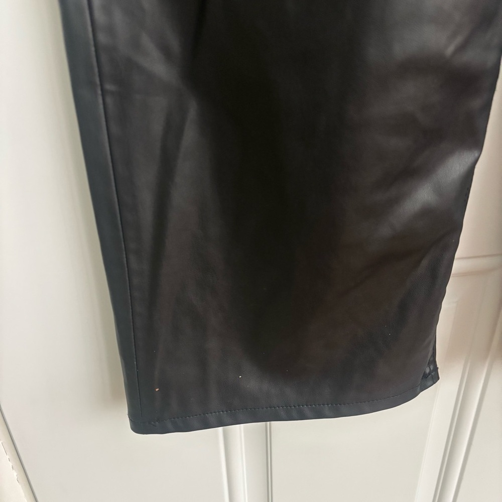 Zara Black Faux Leather Tailored Wide Leg Pants, Size 10 - Picture 3 of 11